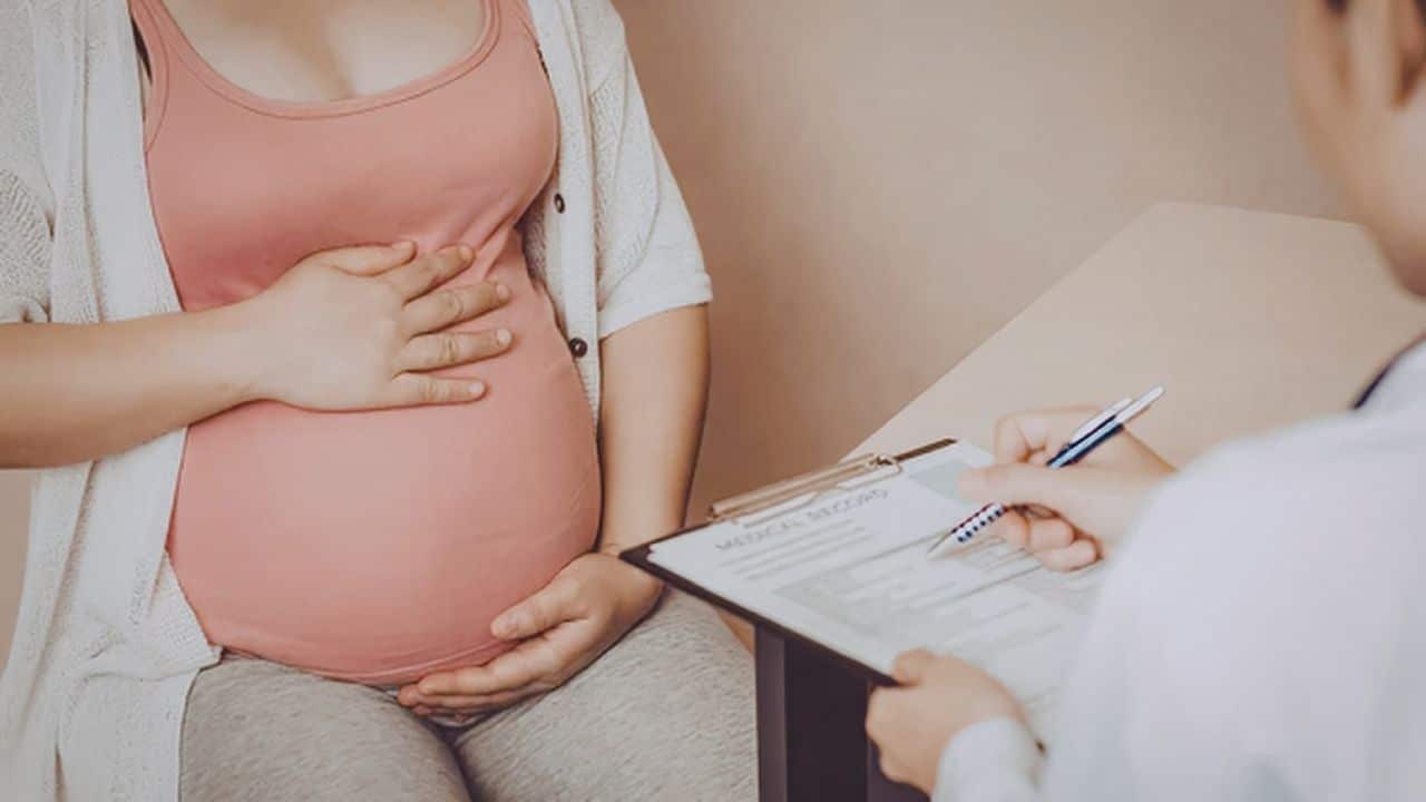 Anne Karnında Bebek Ne Zaman Hareket Eder