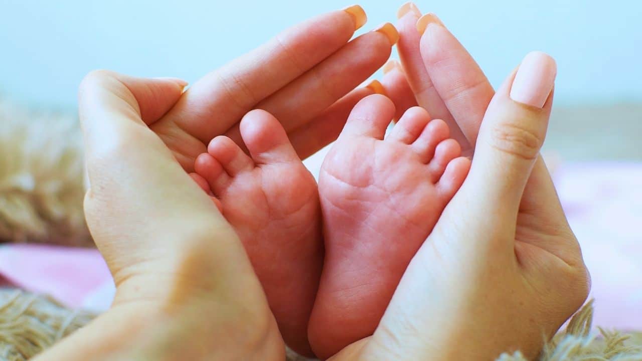 Bebeklerde Topuk Kanı Neden Alınır