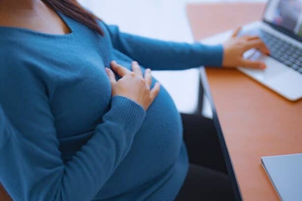 Hamilelikte Saç Boyama Bebeğe Zarar Verir mi