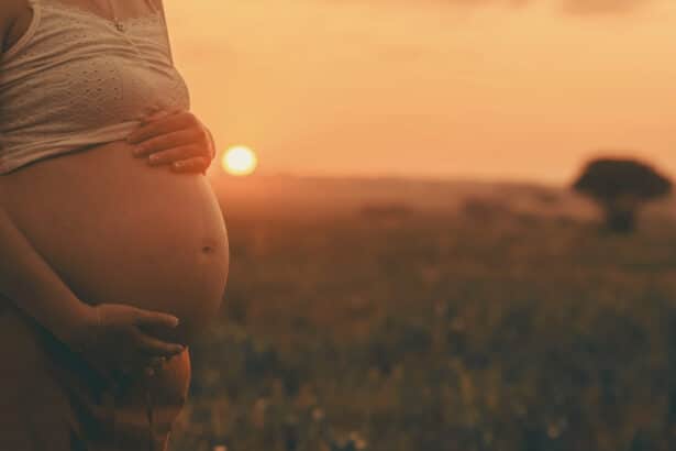 Anne Karnında Bebek Hıçkırması Neden Olur